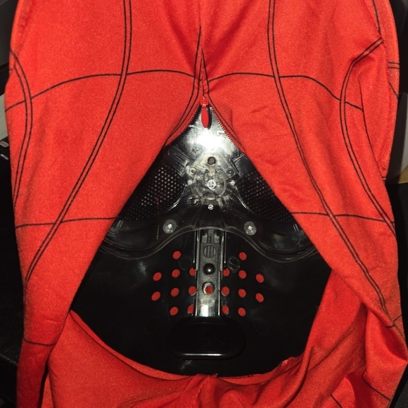 🎀Price Is Firm!🎀 Spiderman Headgear Mask Cosplay - Picture 3 of 6